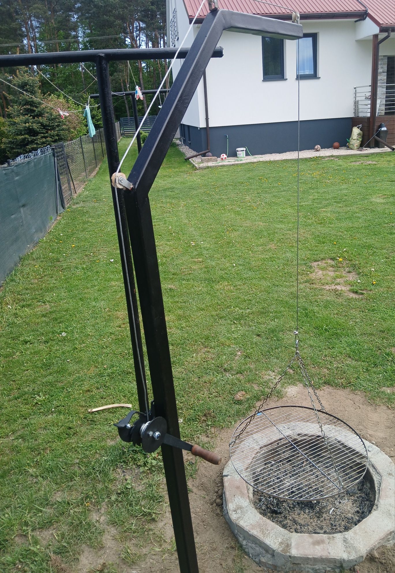 Grill typu zuraw obracany