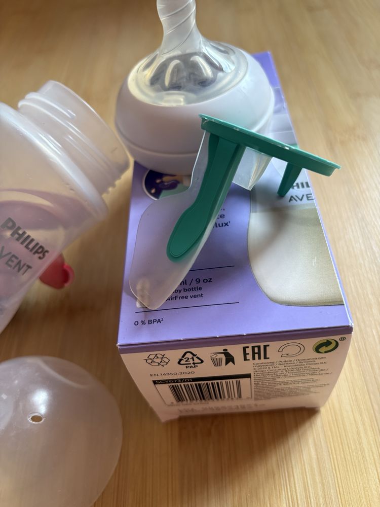 Бутылочка для кормления Philips Avent Natural Response.Антиколиковая