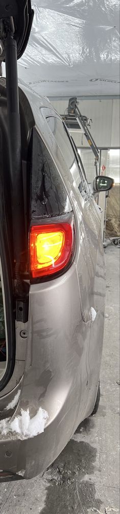 Konwersja radia Harman/Panasonic USA EU Jeep Dodge RAM Chrysler