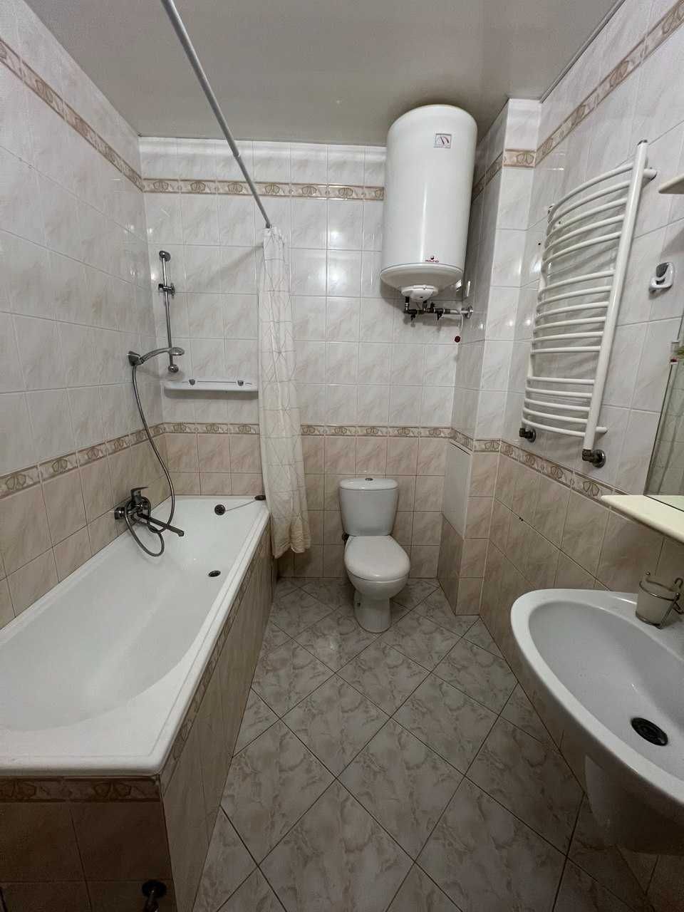 Від власника, 2к квартира, 66 м2, метро Дарниця, вул. Лазаревського