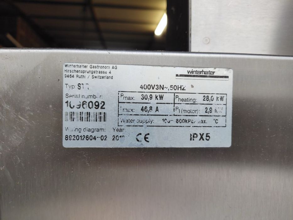 Zmywarka tunelowa winterhalter str