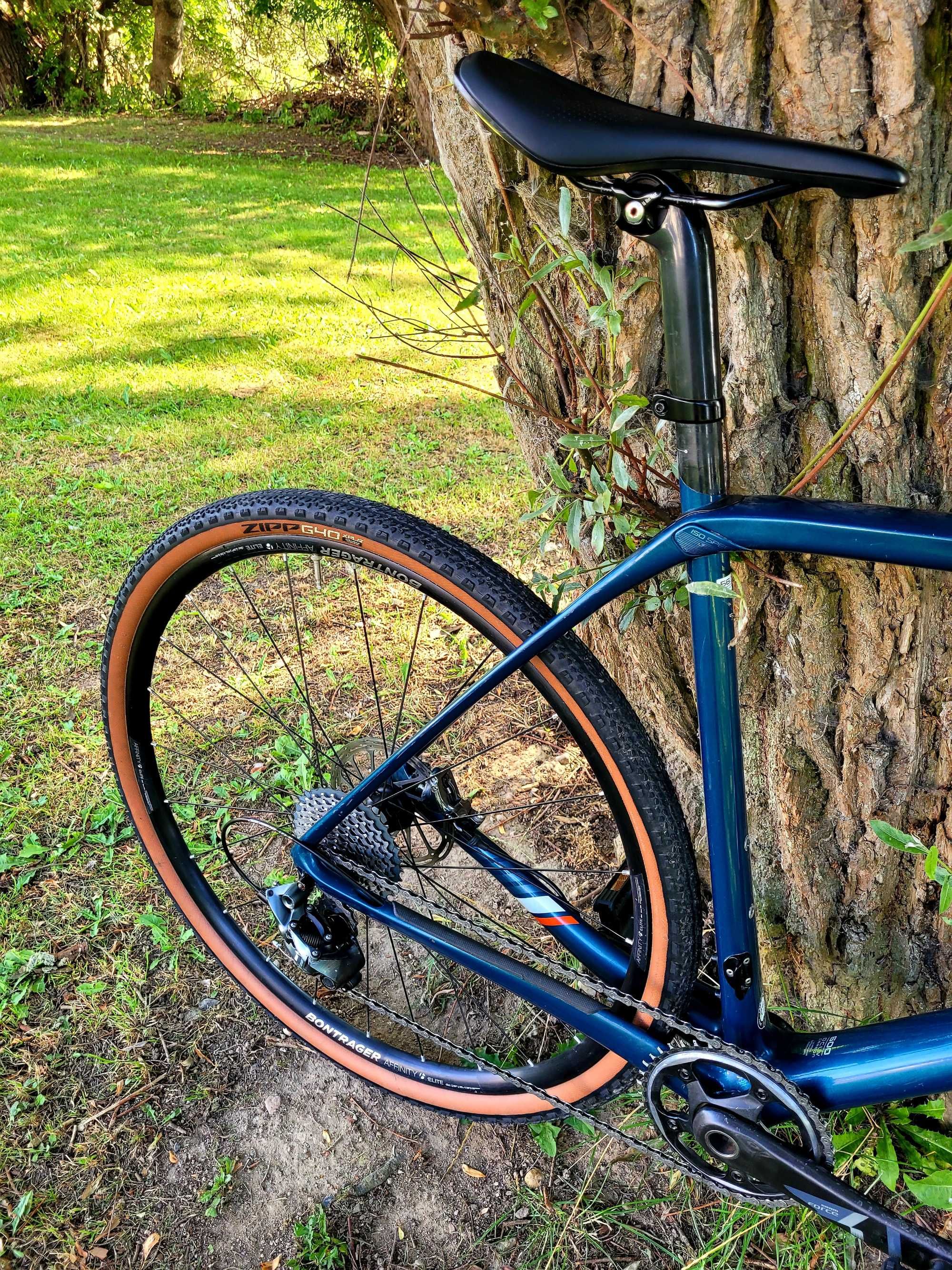Rower Gravel Trek Boone 7 Disc ( Checkpoint ), b.lekki 8.1kg, karbon!