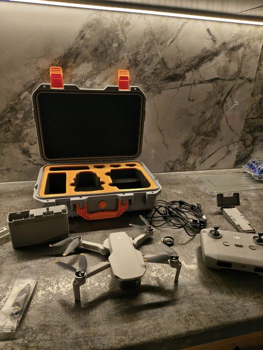 Dron dji mini 2 se  gwarancja dji care