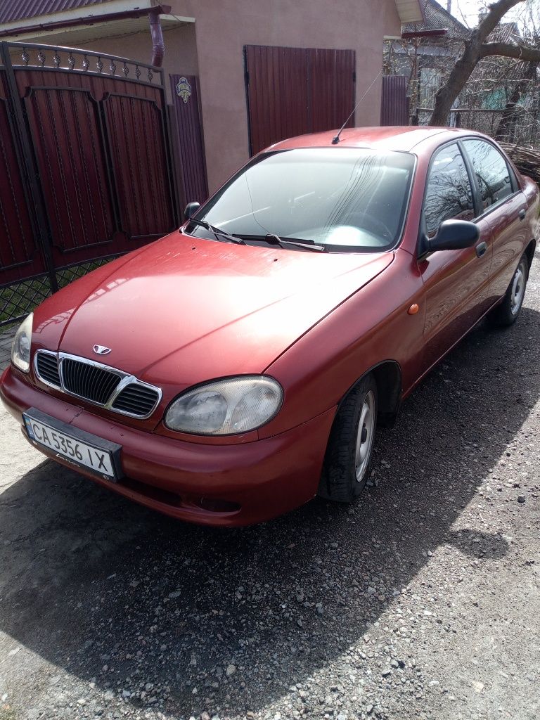 Daewoo sens 2004 року