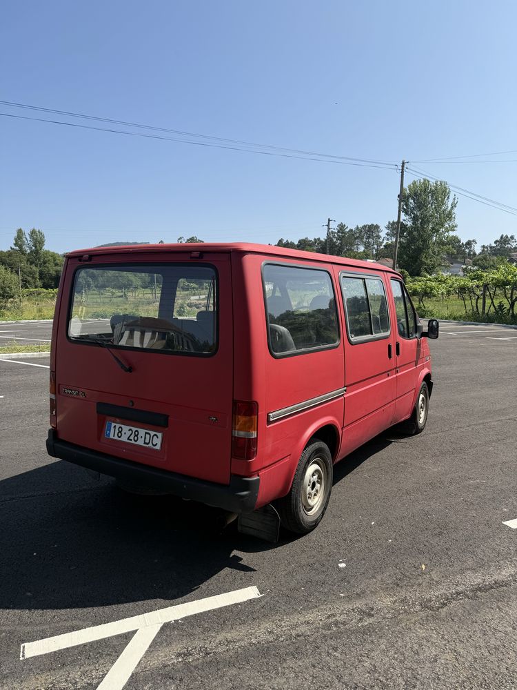 Ford Transit 9 lugares
