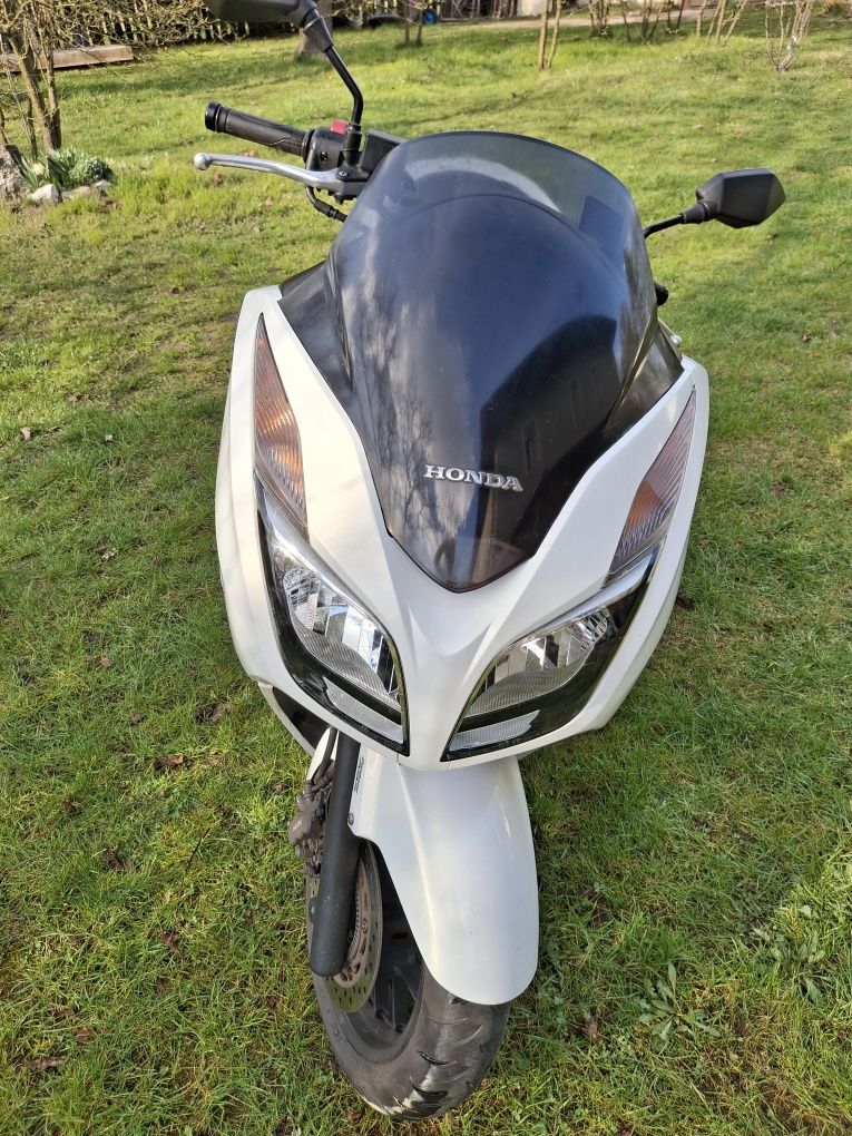 Honda NSS 300 Forza