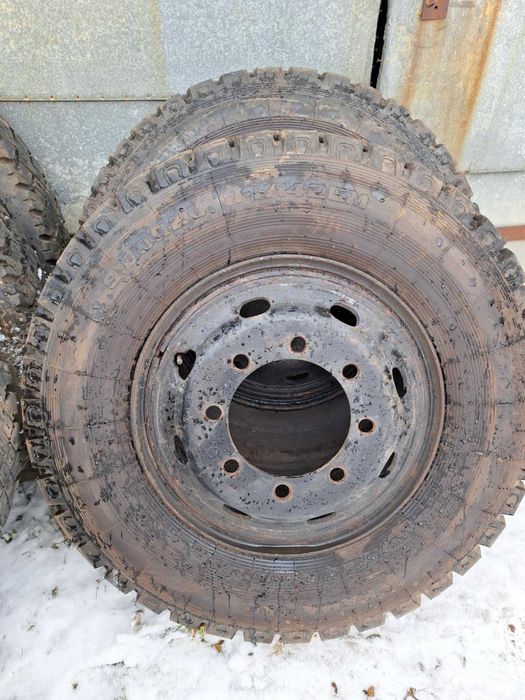 Opony 825r 20 dętka