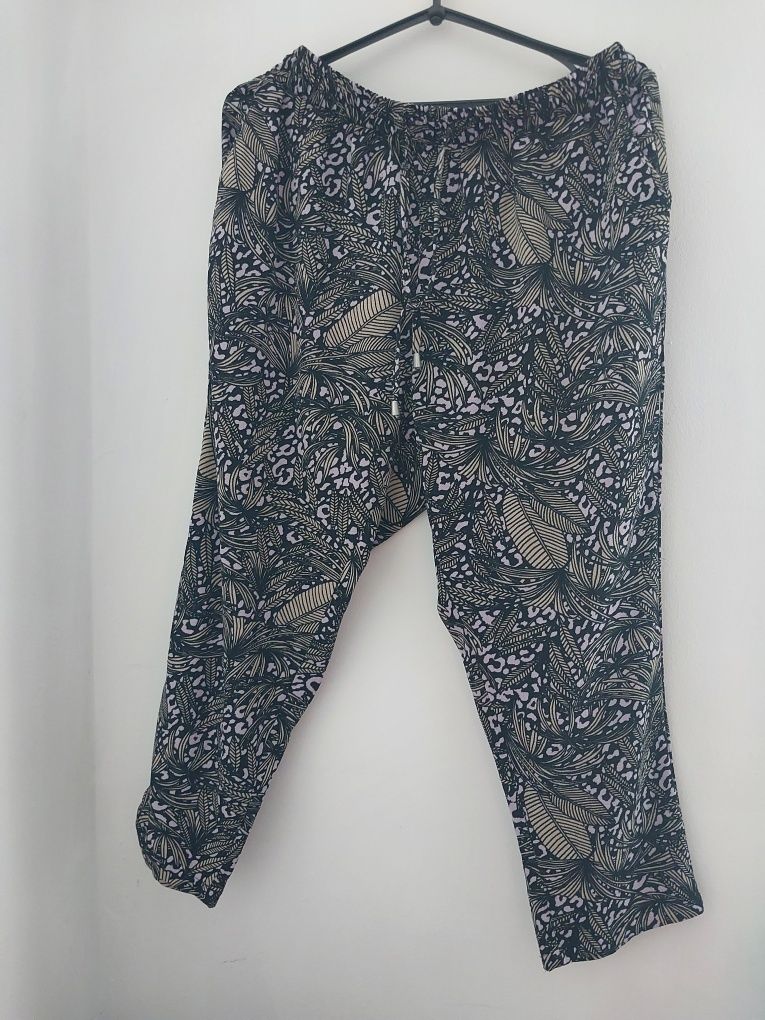 Костюм 56-58 розм літній жіночий футболка брюки шорти бріджі прогулочн