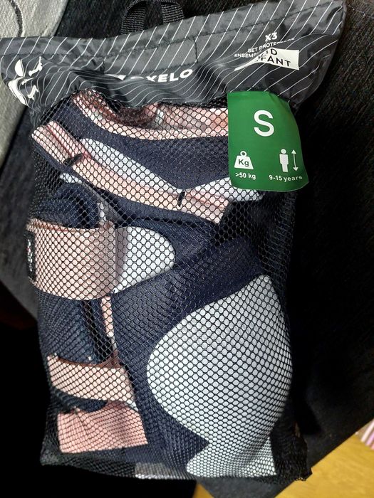 Patins 4 rodas novos N°38