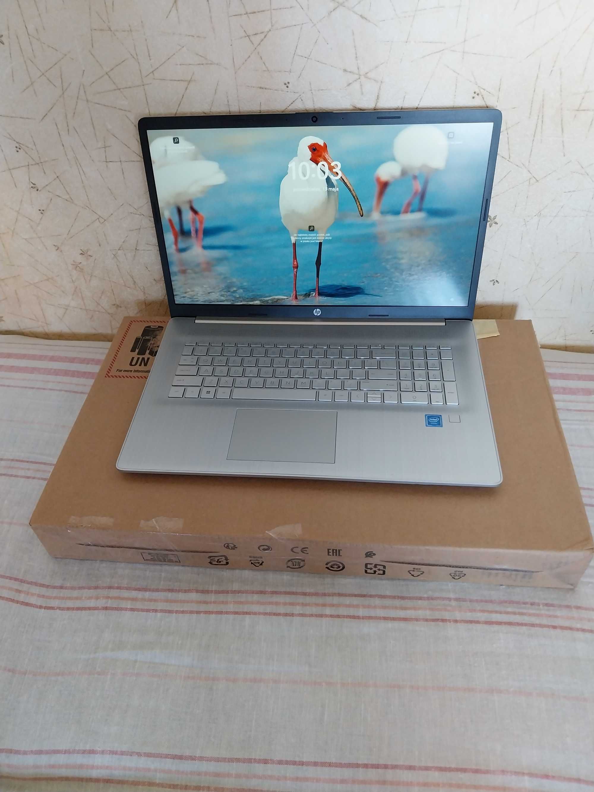 Uzywany laptop HP17-CN0051 FHD N4 120 16G 1TS W11 17,3 na gwarancji