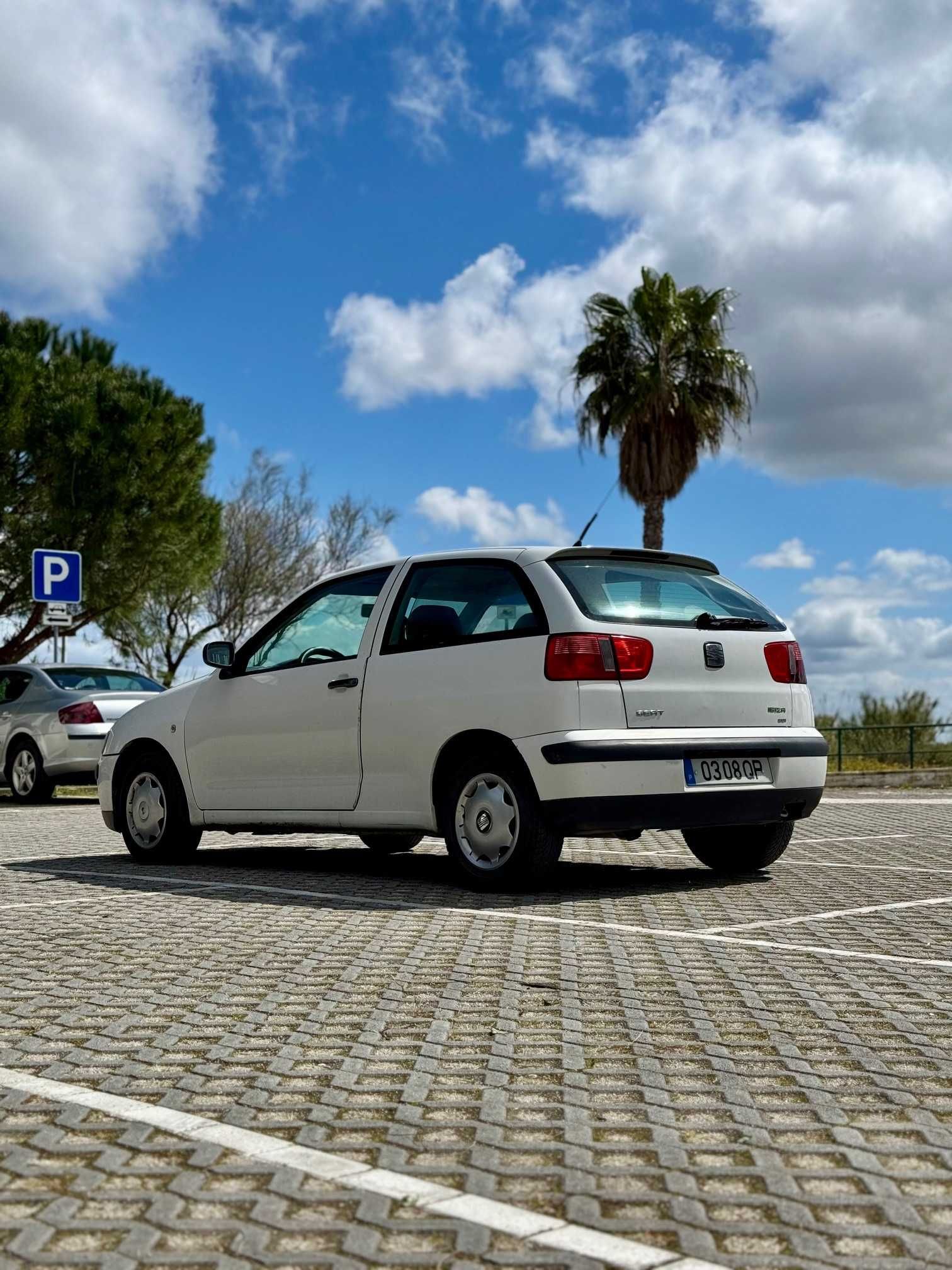 Seat Ibiza Branco Negociável