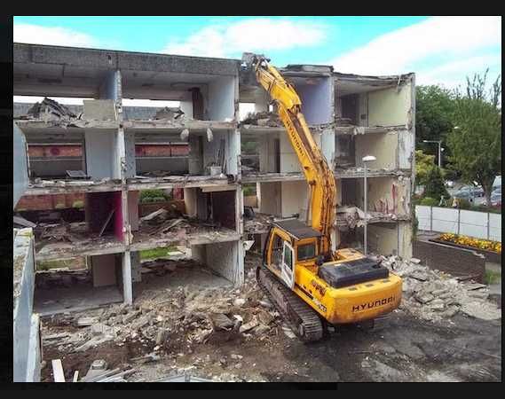 rozbiórki wyburzenia wywóz nieczystości recykling