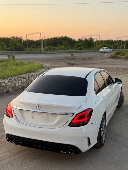 Mercedes-Benz C 2018