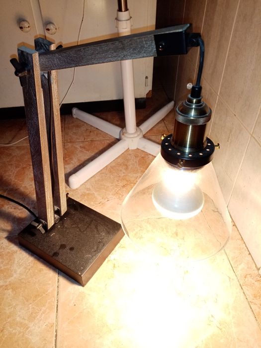 Candeeiro de mesa estilo Art Deco