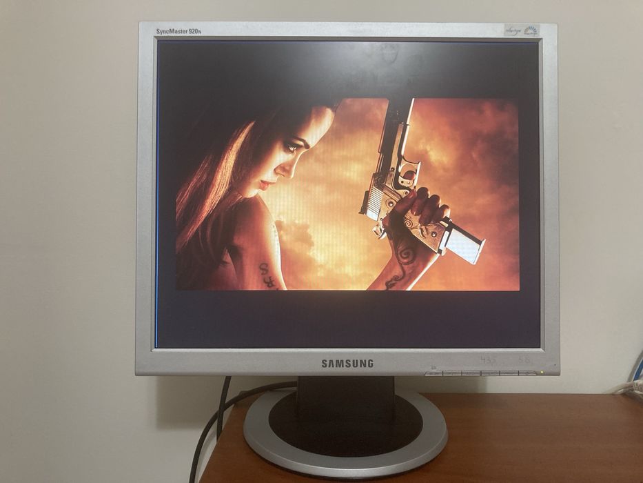 Монитор Самсунг 920N 19 “