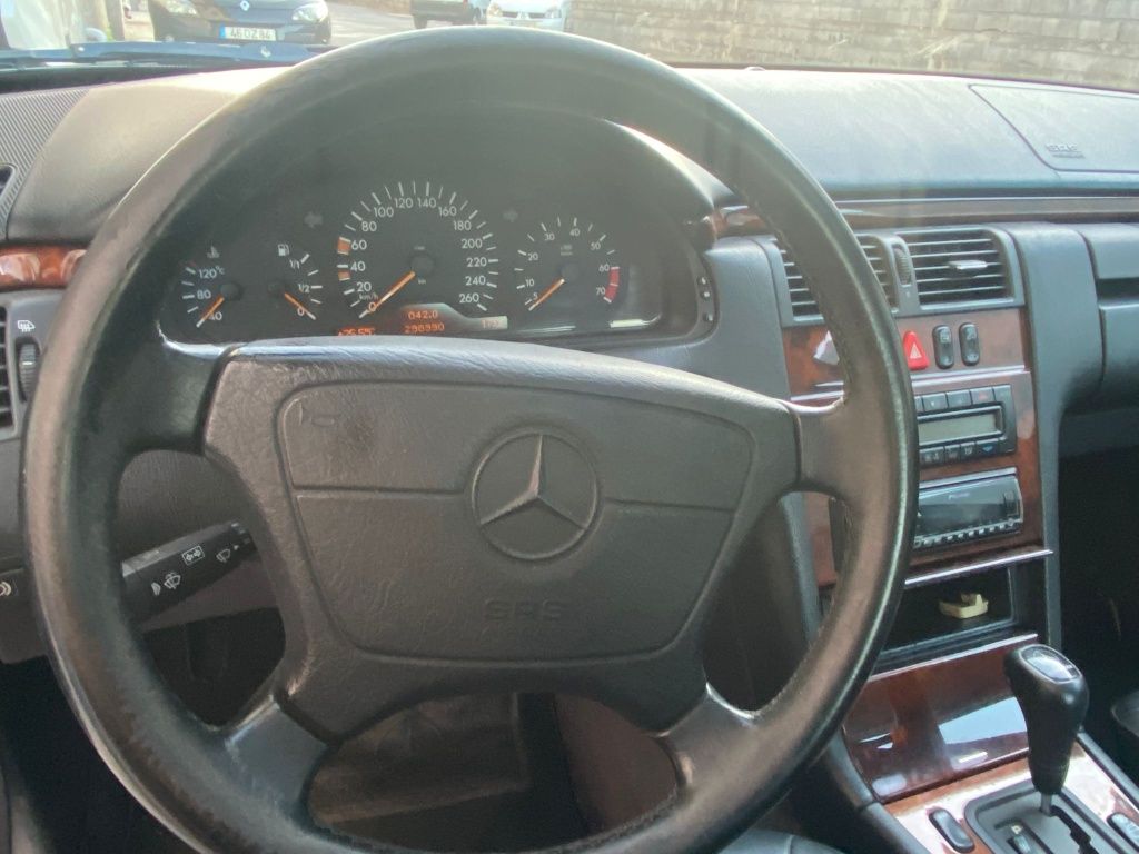 Vendo Mercedes Benz w210