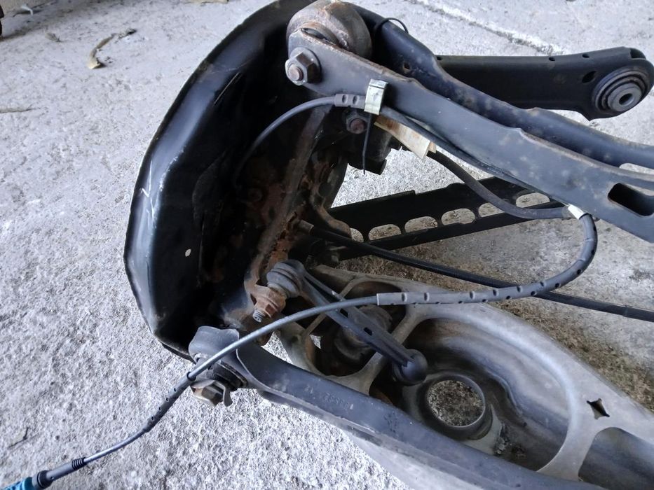 Manga de eixo trás esquerda BMW X1 (E84)