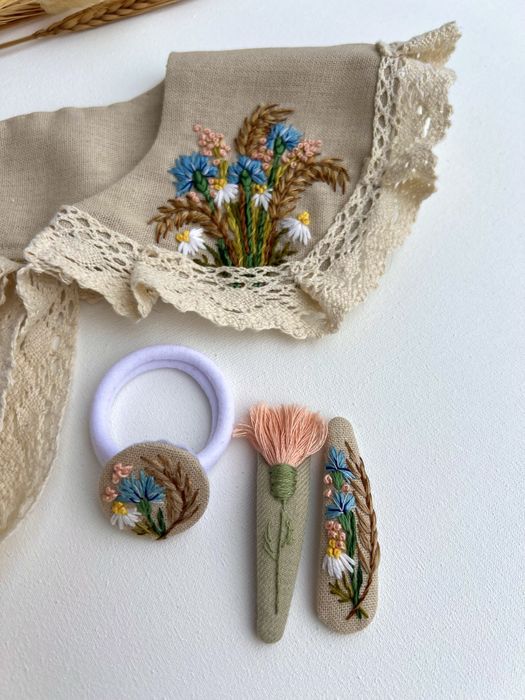 Вишитий набір комірець ідея подарунку