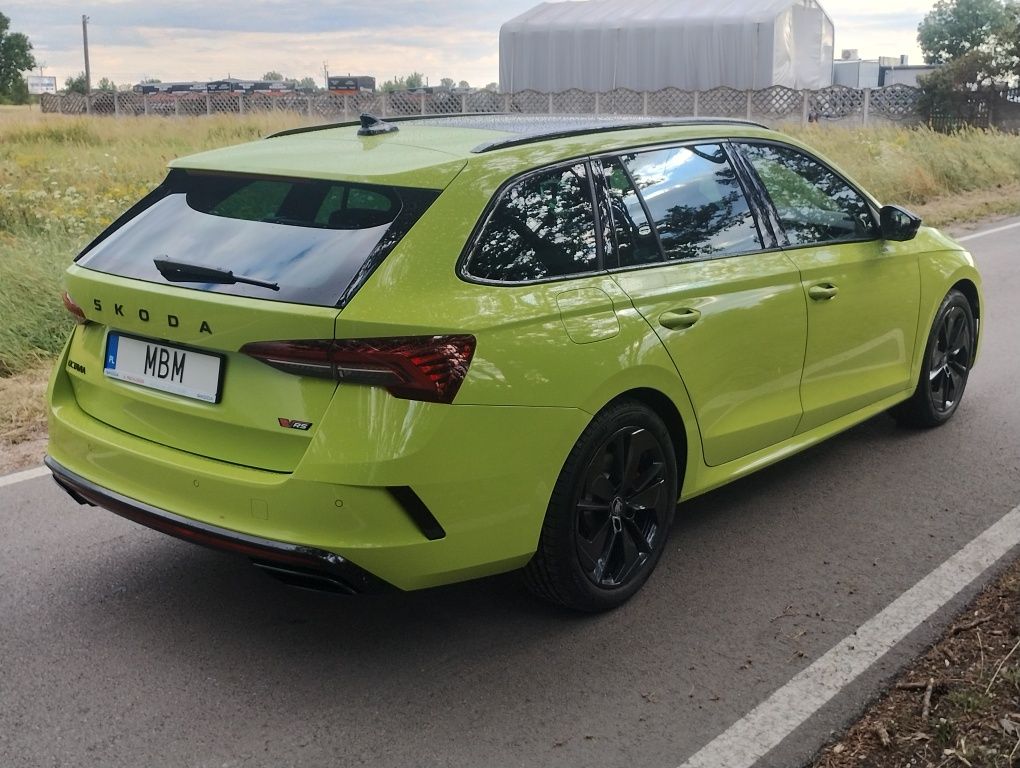 Skoda Octavia Vrs 2025 to wypożyczalnia wynajem MBM