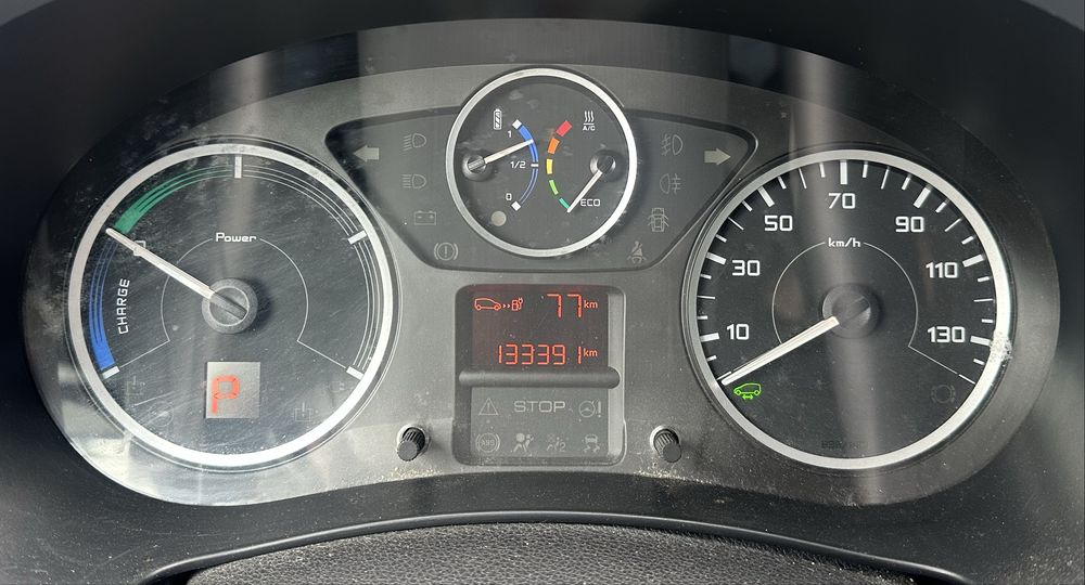 Продам Peugeot Partner Electro 2013 24 квт 133.000 км