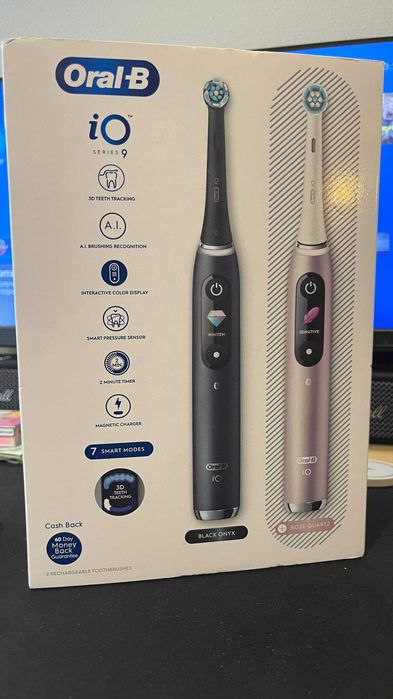 Oral-B iO Series 9 DUO (2 щітки) — 12 000 грн BLACK ONYX/ROSE QUARTZ