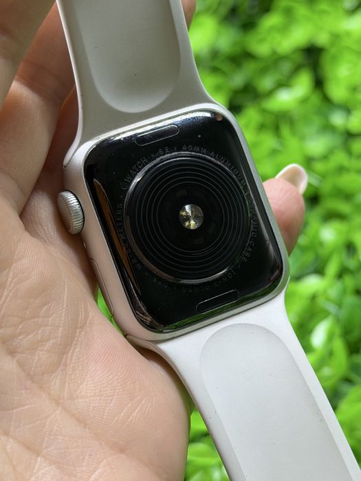 Apple Watch SE, 40mm, Silver | Епл Вотч Се, 40мм, серые