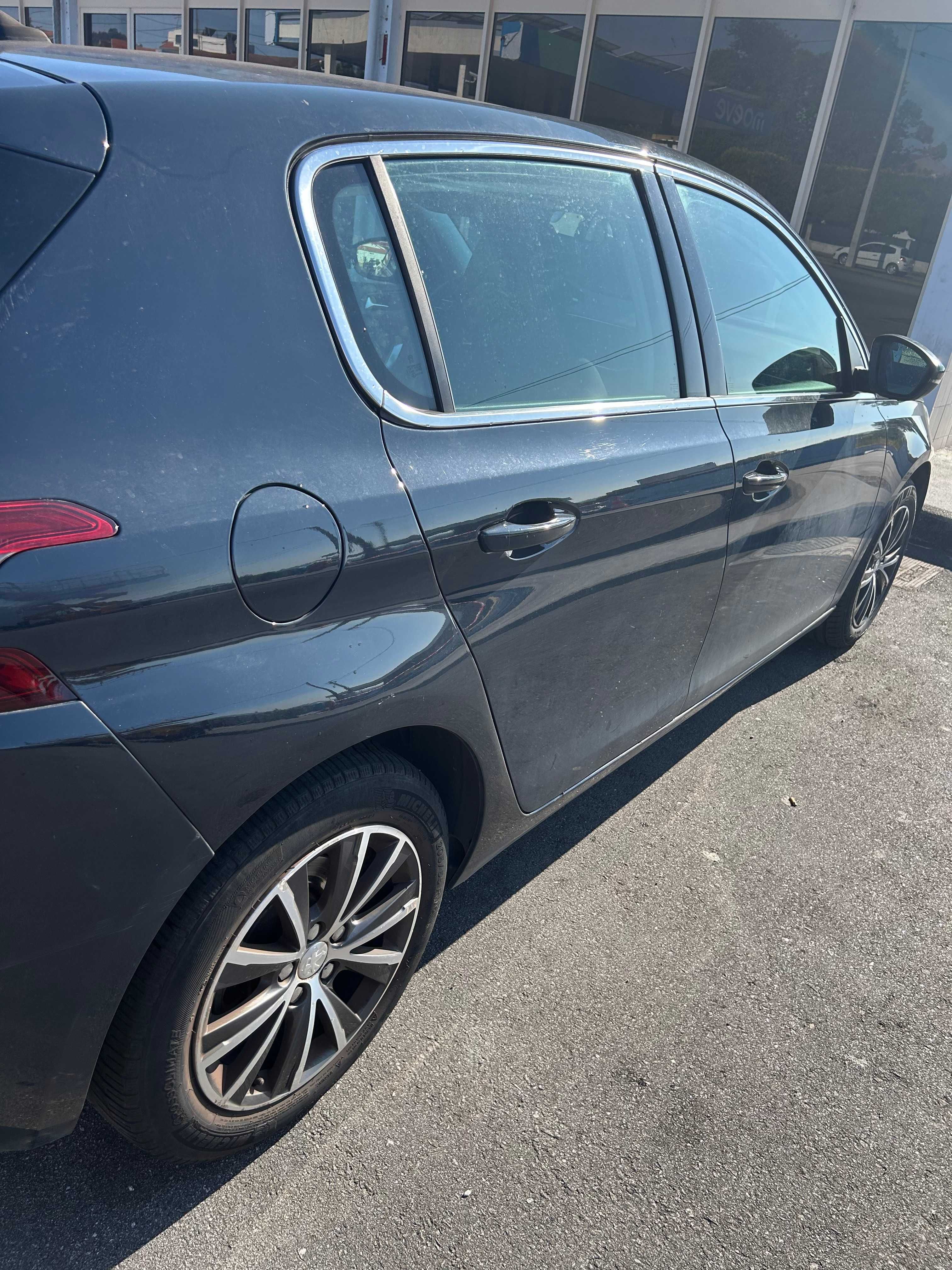 Peugeot 308 1.6HDi 118cv 2015