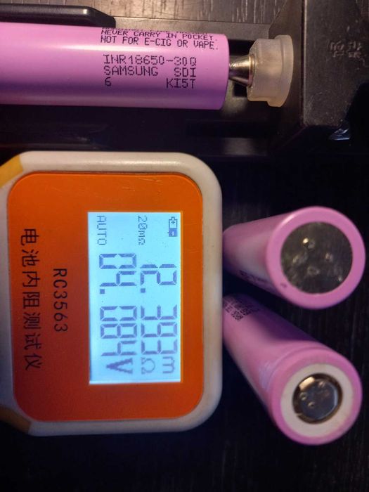 18650 високострумовий Molicel P28a 2800mah 35А високотоковый P26a 30Q