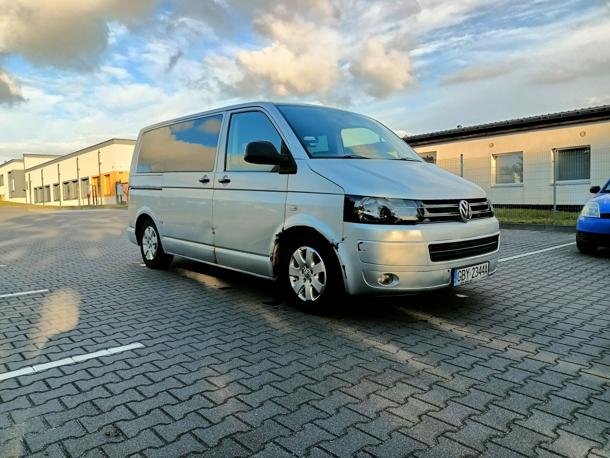 VW Multivan 2.0 140Km