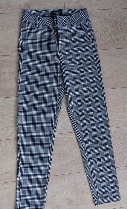 Szare spodnie w kratkę S Xs