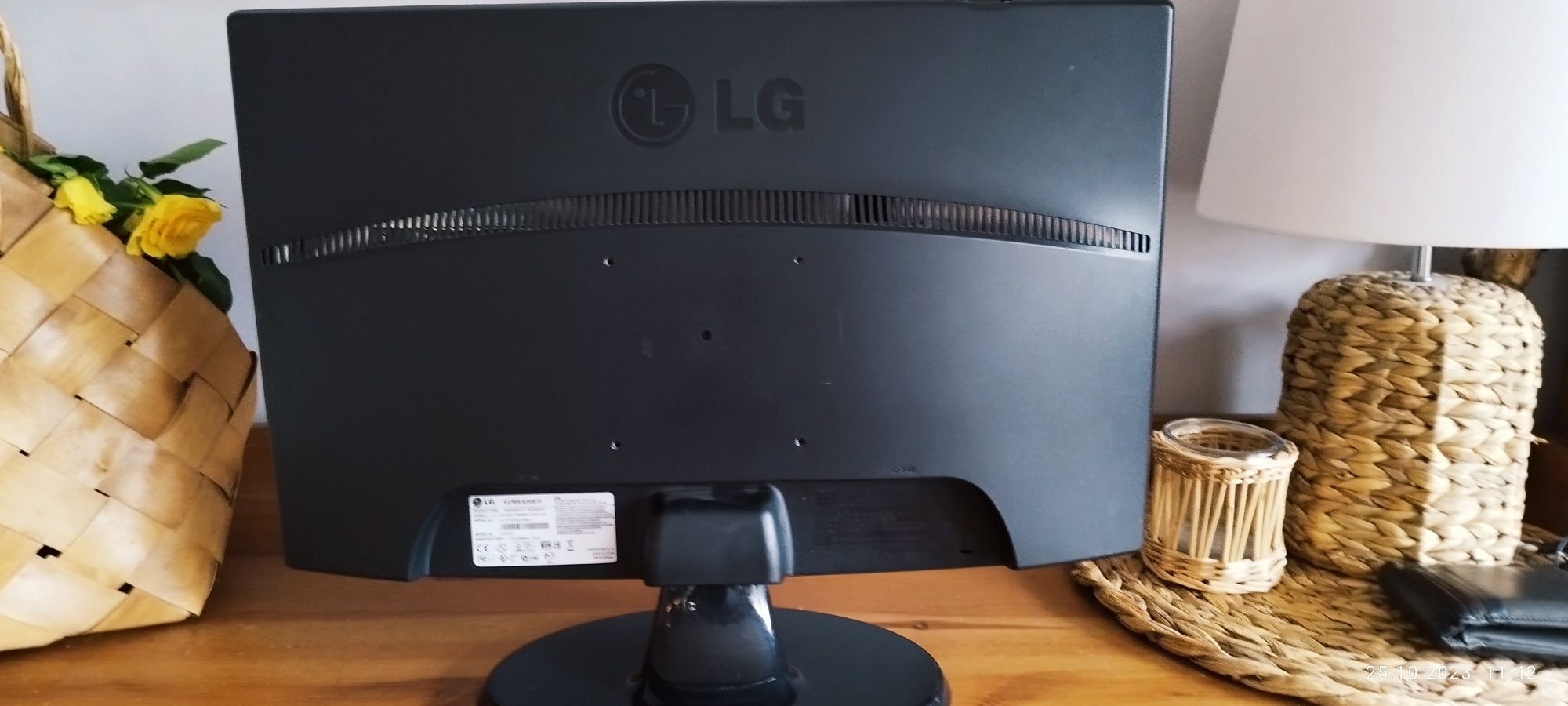 Monitor LG Flatron 2243S-PF
