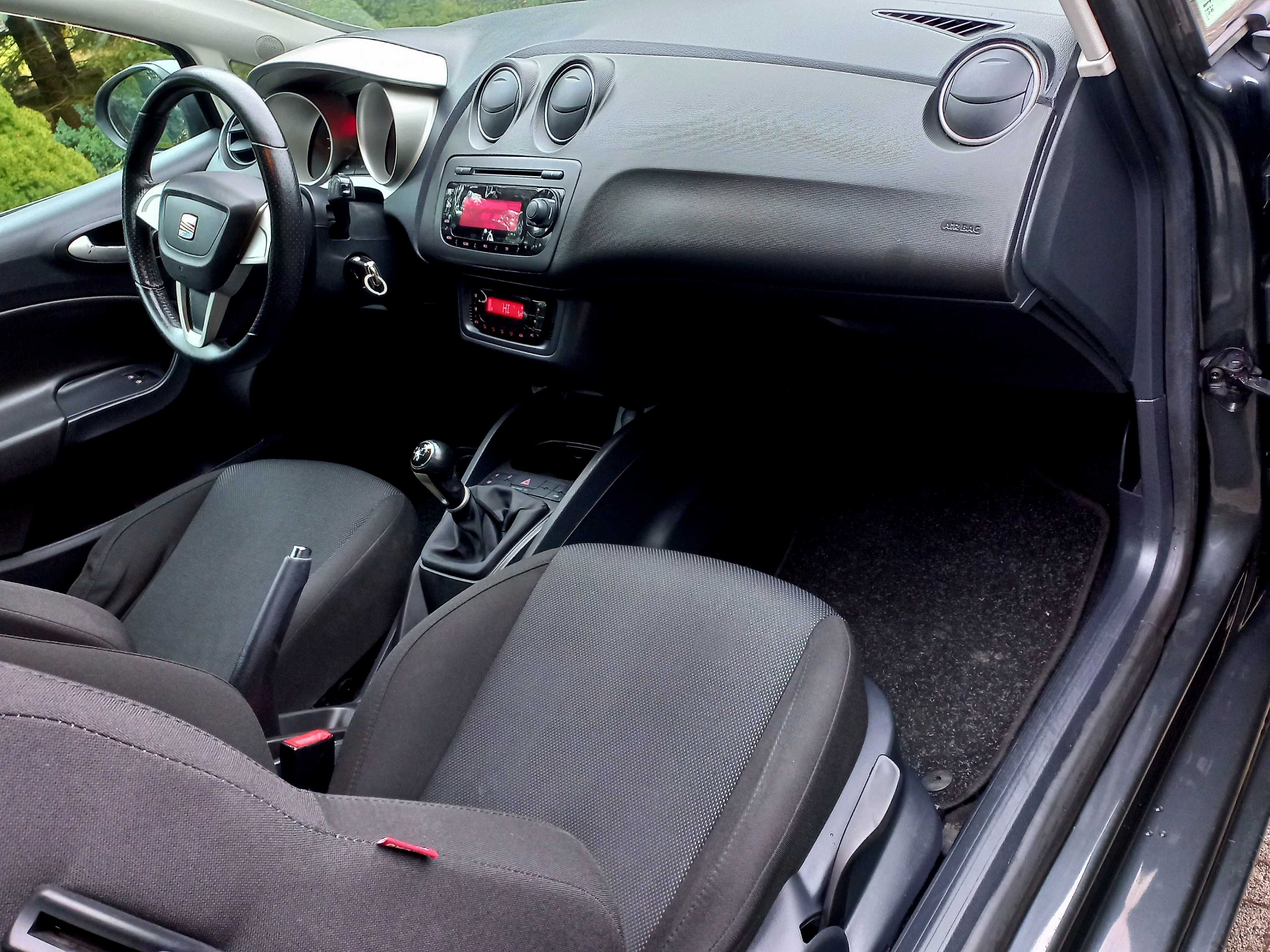 Seat Ibiza 1.4 16v climatronic kubełki alufelgi