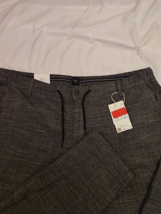 Дуже класні штани C&A великого розміру 41% віскоза