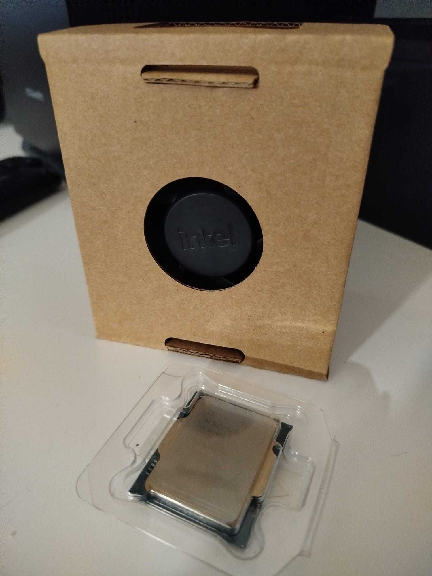 Processador Intel i3 12100