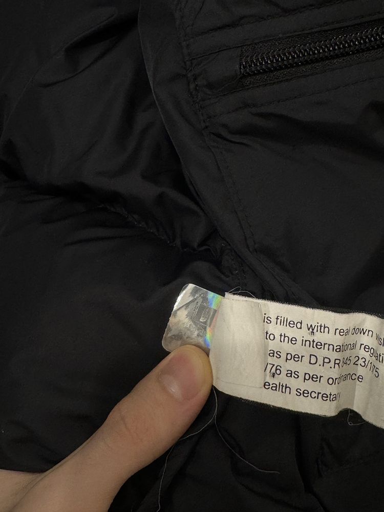 The North Face Nuptse 700 L