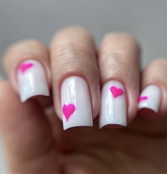 Маникюр  на дому центр Харьков