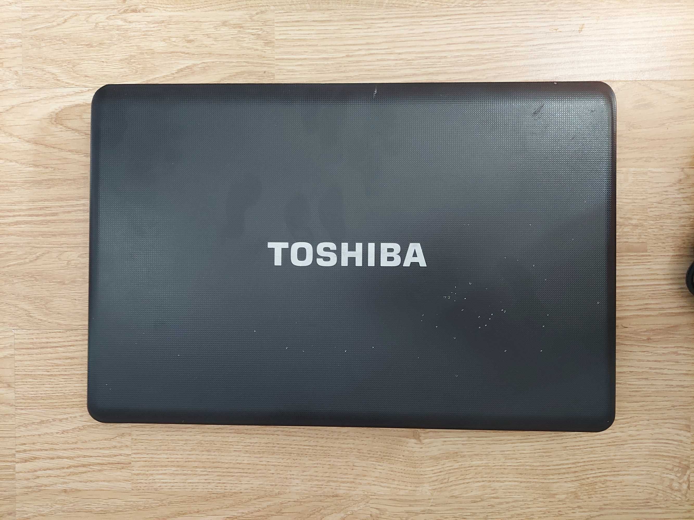 Laptop Toshiba Satellite C660 - i7-640M/8GB RAM/120GB SSD