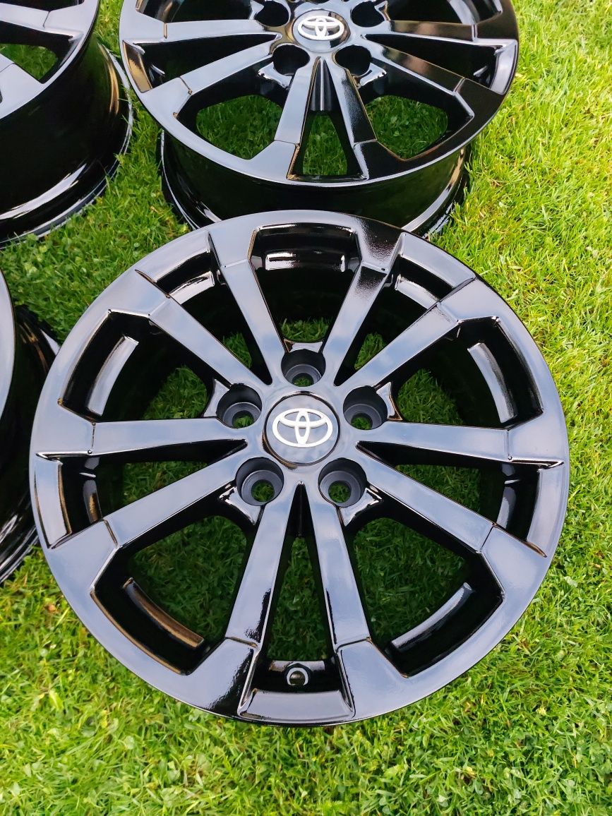 Felgi 16 5x114.3 Toyota