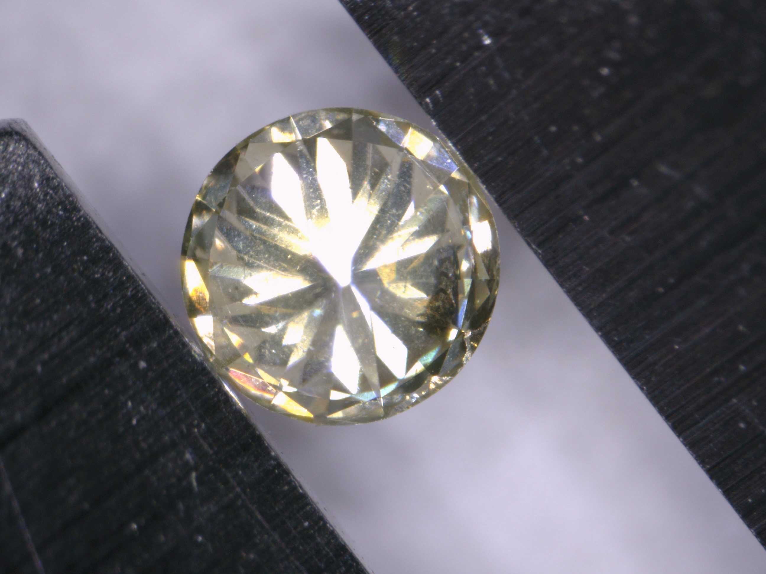 Naturalny Diament 0.06ct Żółty Brylant I1