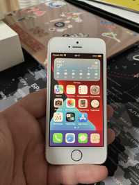 Продам iphone SE 32gb rose gold