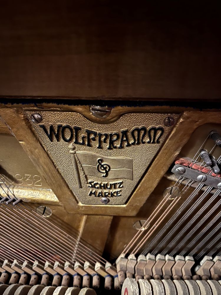 Піаніно H.Wolfframm
