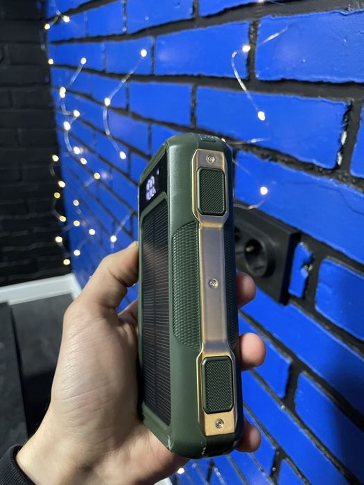 Розпродаж! Повербанк Power Bank 20000mAh з сонячною батареєю