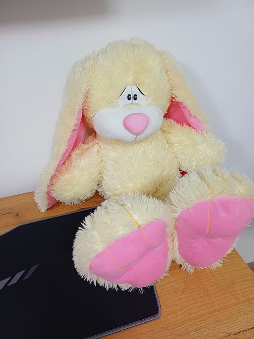 Заєць іграшка зайчик