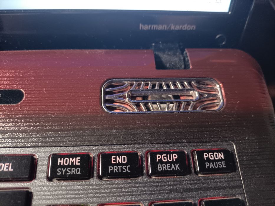 Laptop Toshiba QOSMIO X770