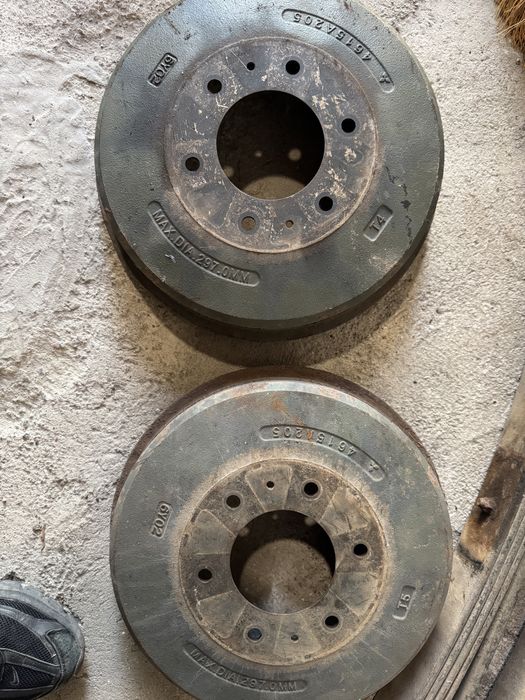 Тормозні барабани mitsubishi l200