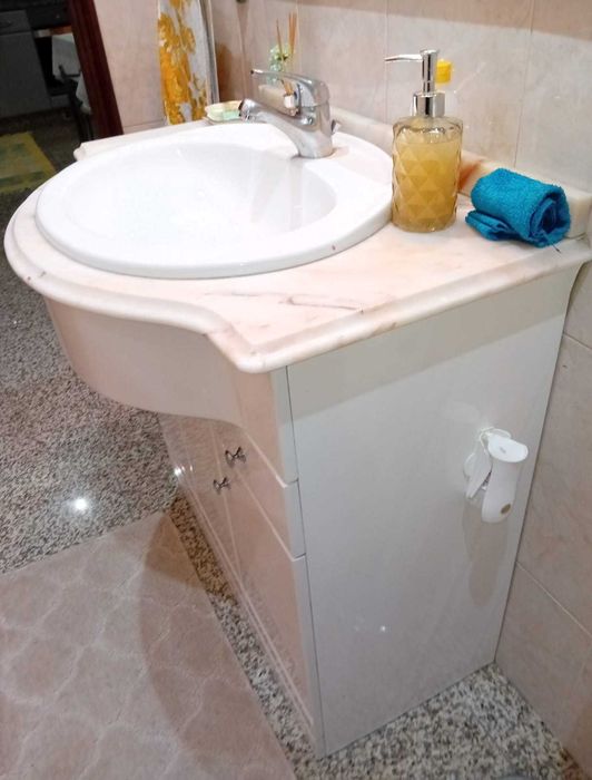 Móvel Casa de Banho / WC / Lavatorio / Torneira