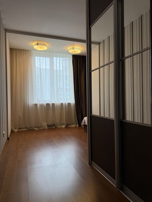 Здам квартиру 3 кім. вул. Урлівська б.23а( ліфти працюють 24/7)