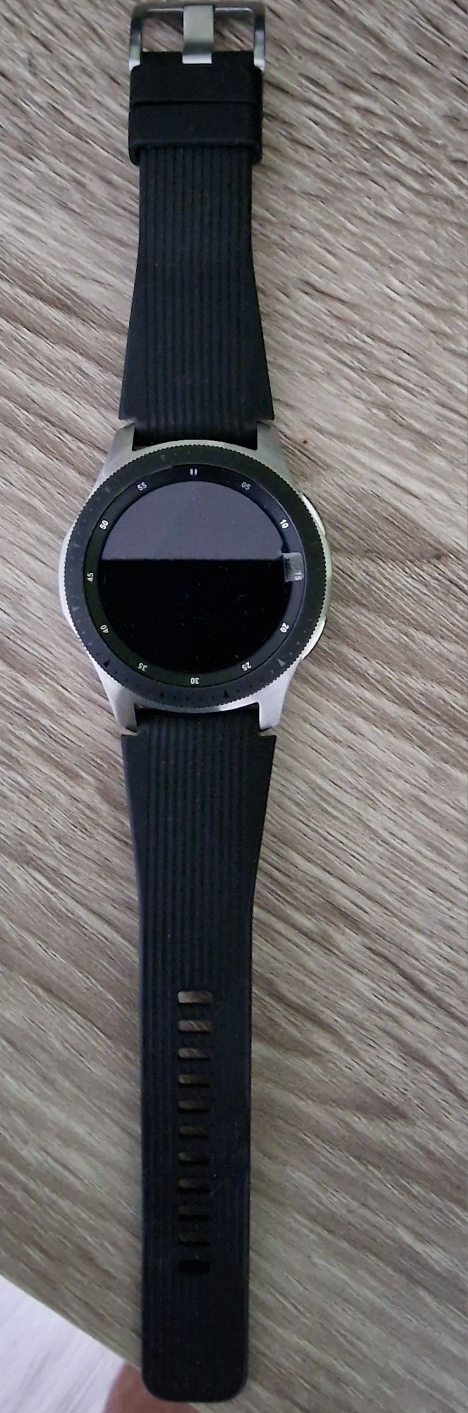 Smartwatch samsung 46mm jak nowy