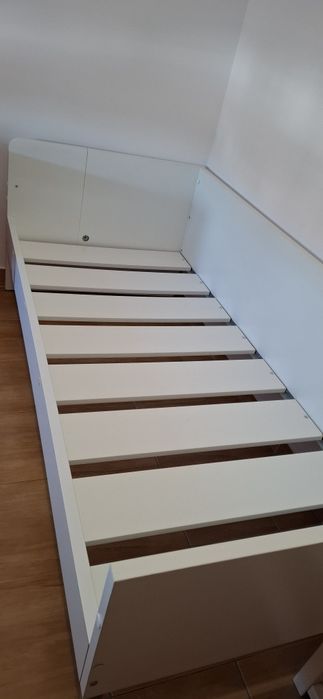 Cama de corpo e meio