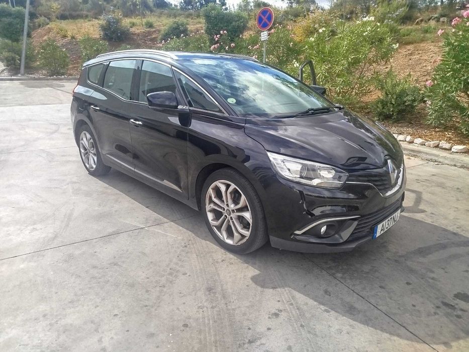 Renault Scénic 7 lugares 2018 Negociável
